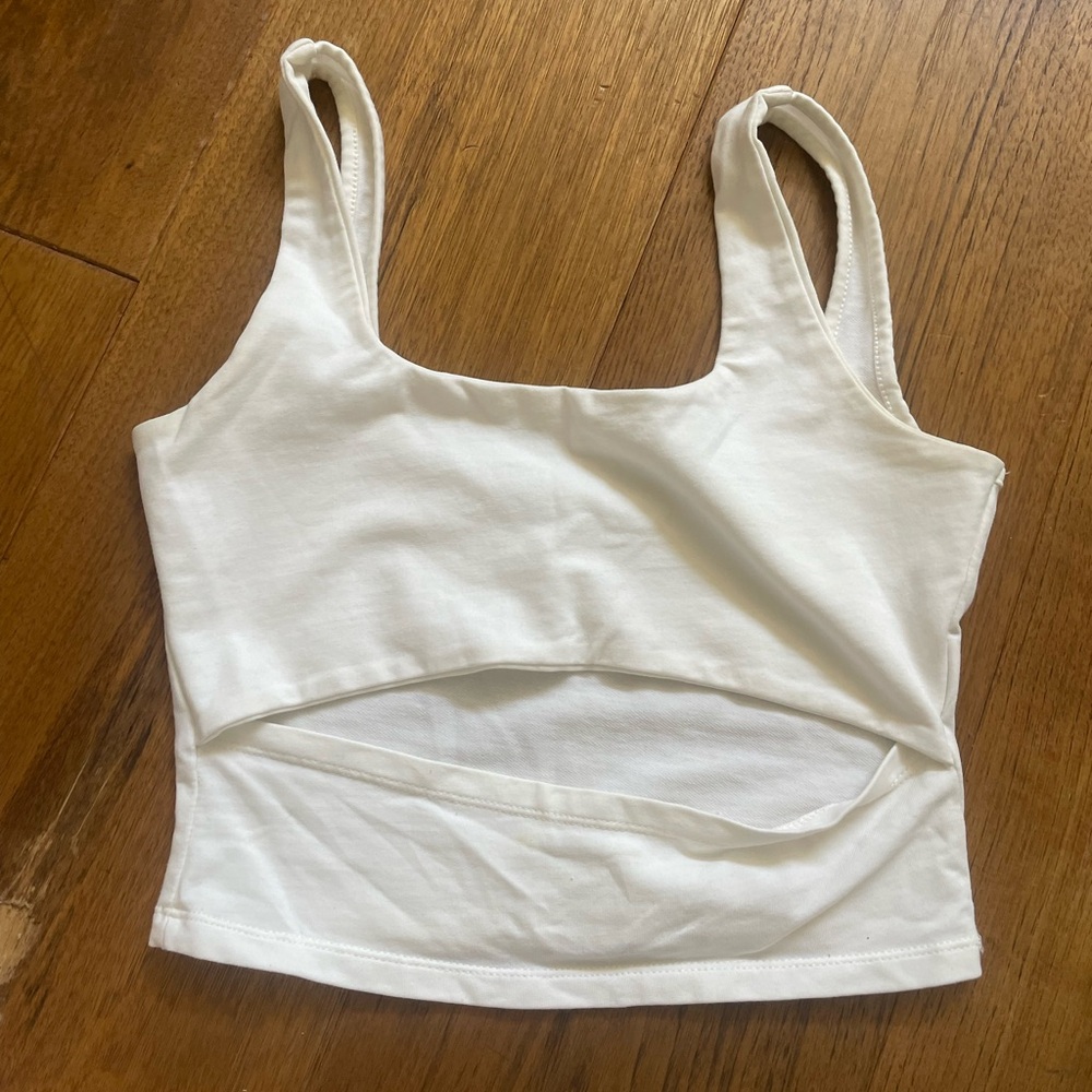 adika white crop top